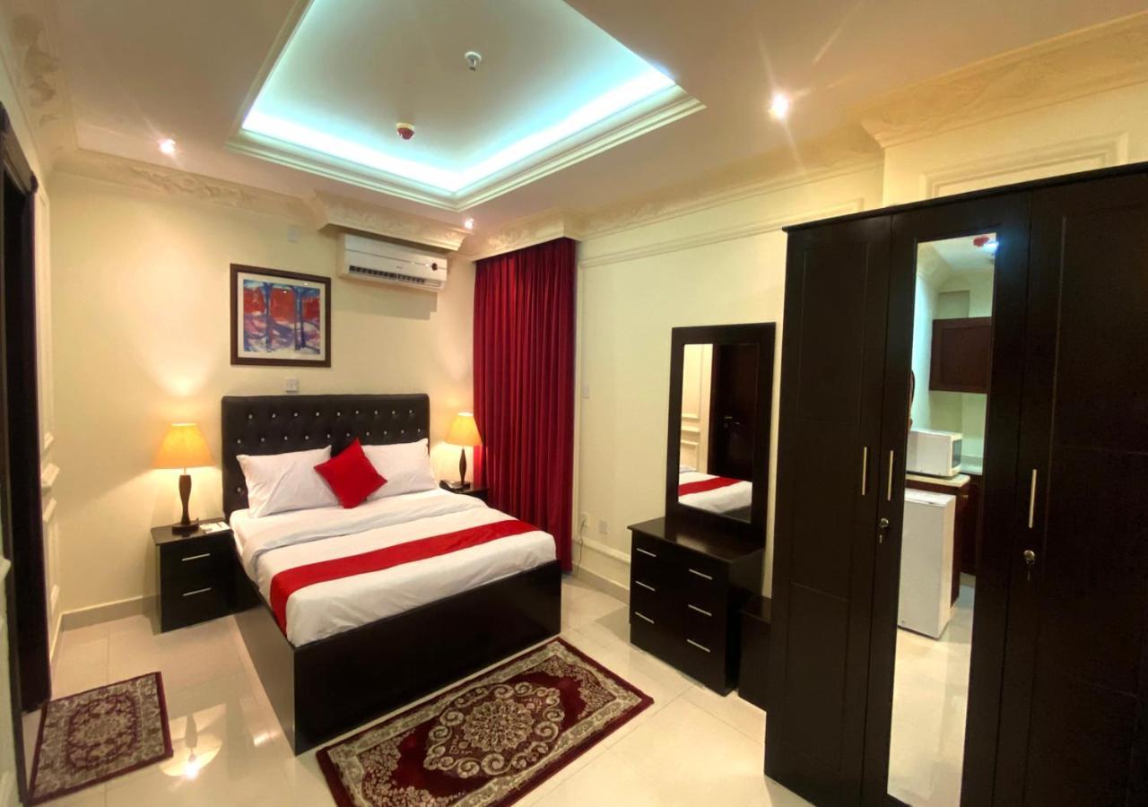 Majestic Hotel Doha Exterior foto